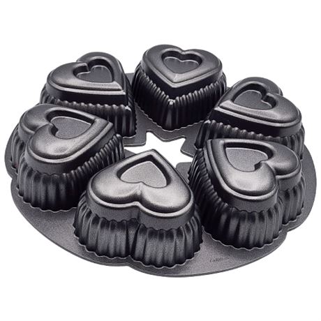 Wilton Dimensions Cast Aluminum Cavity Hearts Cakelet Pan