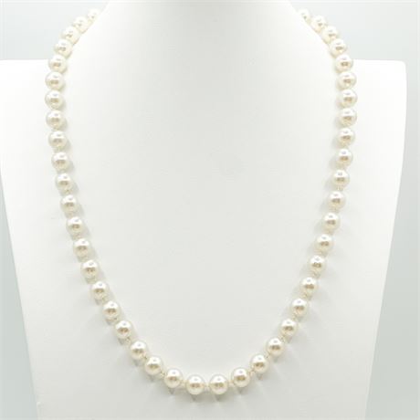 Vintage Faux Pearl Necklace