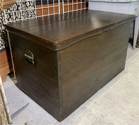 Large 37” x 22” Primitive Dovetailed Storage Chest, Blanket Trunk