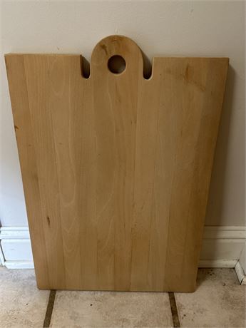 Large Wood Cutting Board Like New