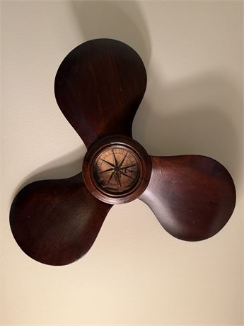 Propellor Prop Clock