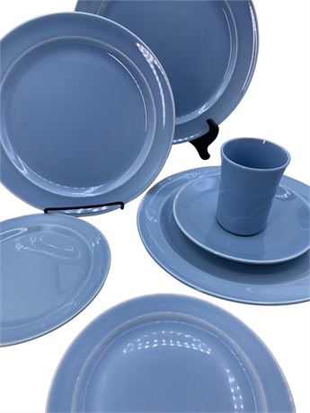 7 pc Windsor Blue Vintage LuRay Pastels Pottery Plates, Saucer & Cup
