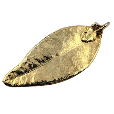 Gold Tone Leaf Necklace Pendant