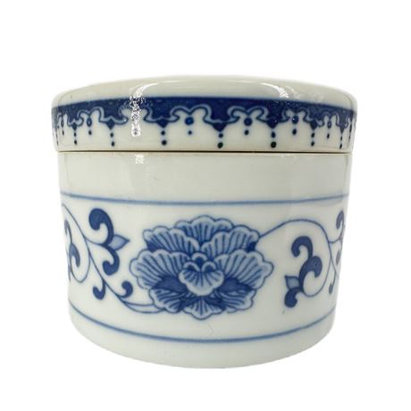 Vintage Jingdezhen Chinese Porcelian Trinket Box