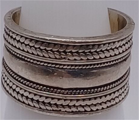 Sterling rope style engraved ring 7.2 G size 5.5 vintage