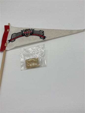 OHIO STATE 2002 NATIONAL CHAMPIONSHIP LAPEL PIN AND MINI PENNANT