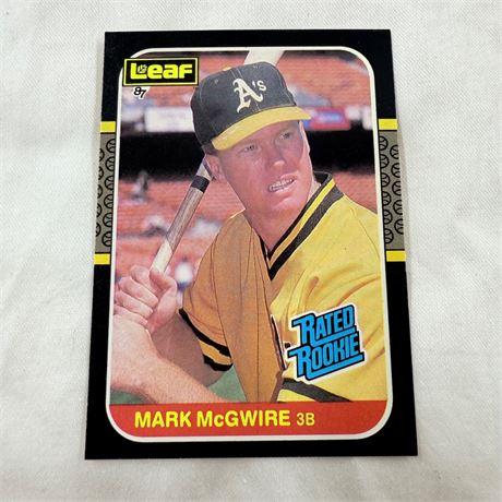 1987 Leaf Mark McGwire #46