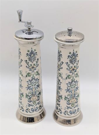 Lenox USA "Capri" Collection Salt and Pepper Shaker Blue/Yellow Ornate Pattern