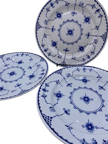 3 Made in England Furnivals Limited Cobalt & White Dinner Plate