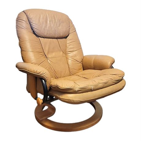 Ekornes Style Palliser Faux Leather Swivel Chair