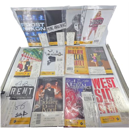 Lot of 12 Local Cleveland Playhouse Playbills & Binder