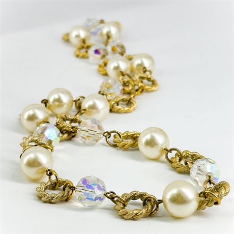 Vintage Gold Tone, Faux Pearl & Crystal Beaded Necklace