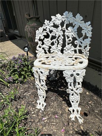 Heavy Metal Garden Chair 27" tall