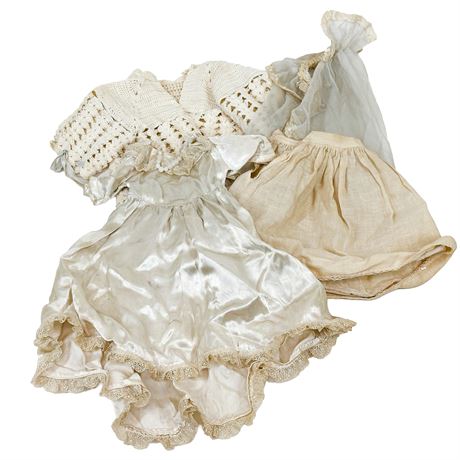 Lot of Vintage Knit & Linen Doll Clothes