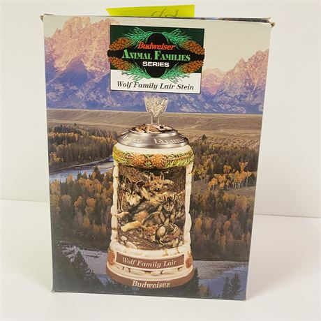 Budweiser Wolf Family Lair Stein Mint in Orig Box
