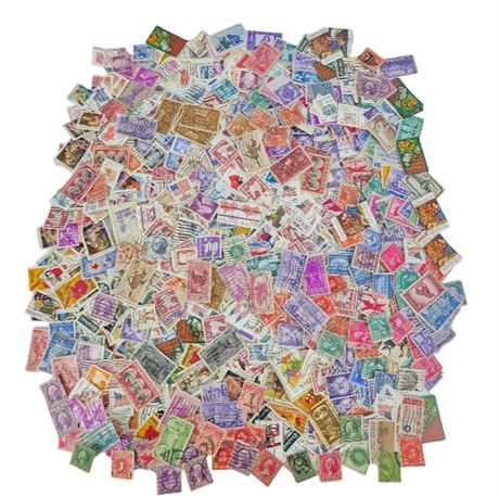 Huge lot of VTG American Stamps