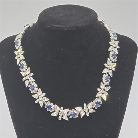 Blue stone and star rhinestone Silvertone flowered retro necklace
