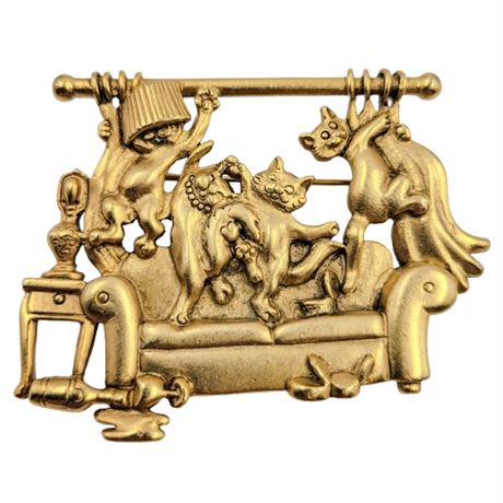Vintage Gold Tone Signed American Jewelry Chain Naughty Cats Brooch