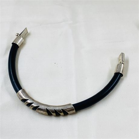 24g Sterling and Leather Bracelet