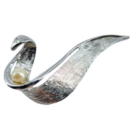 Vintage Genuine Pearl and Silver Tone Brooch