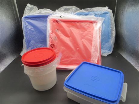 NEW VINTAGE TUPPERWARE 3 SQUARE CONTAINERS 9"X9", 2 ROUND & 1 SQUARE