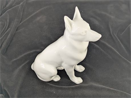 Royal Dux German Shepherd Figurine