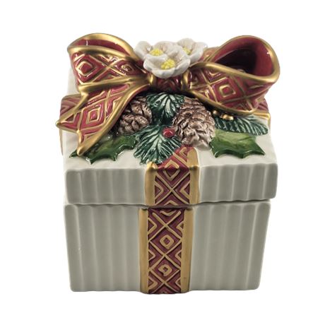 Fitz & Floyd Essentials Ceramic Christmas Gift Trinket Box