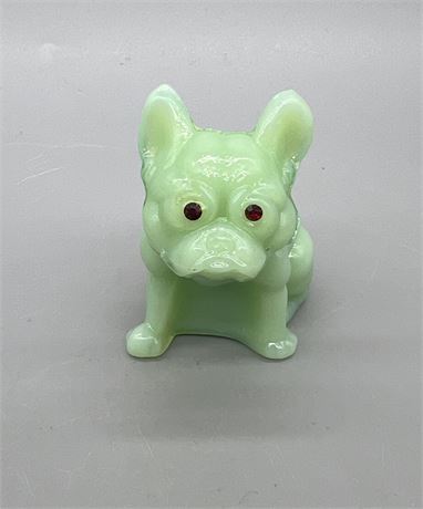 Rosso Jadiete Bulldog Figurine- Ruby Colored Eyes