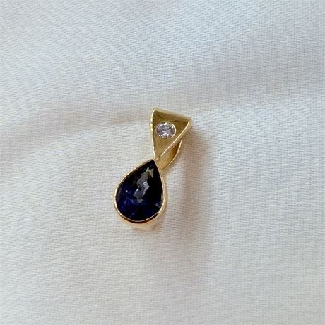 3.17g 14k Gold Pendant