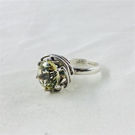 7.2g Sterling Ring Size 7.25