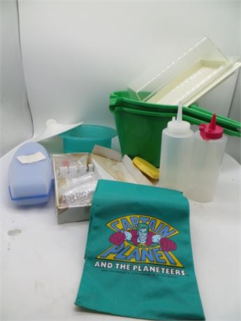 MISCELLANEOUS PLASTIC CONTAINERS 2 BUCKETS, GLASS SWIZZLE STICKS,