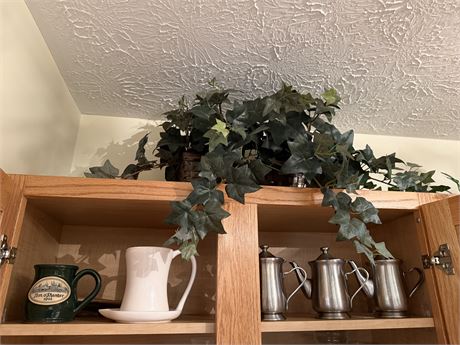 Oneida Coffee & Tea Pots