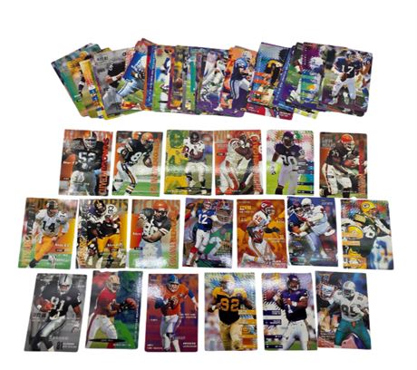 Large Lot of 1995 Fleer Football Cards