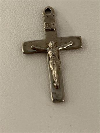 Vintage 1 inch Sterling silver cross