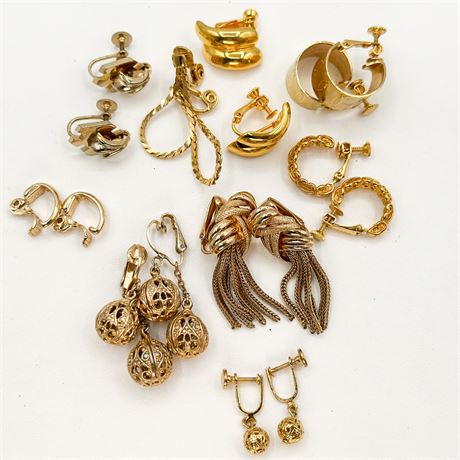 Lot of Vintage Gold Tone Clip-On Earrings