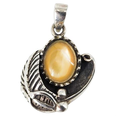 Vintage Sterling Silver Yellow Mother of Pearl Pendant