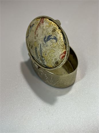 Silver etched oval trinket box