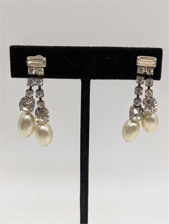 Vtg Fancy Rhinestone & Faux Pearl Screw-Back Earrings Well-made