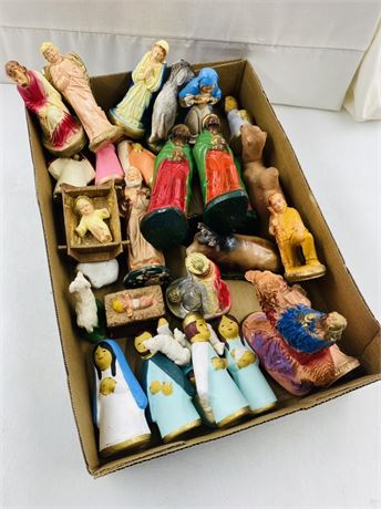 Vtg Nativity Figures