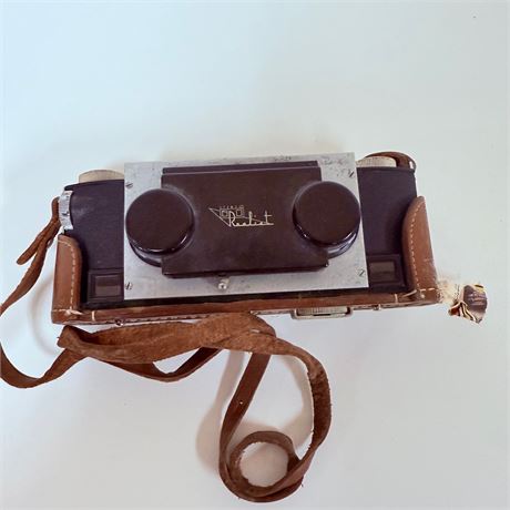 Vintage Realist Camera