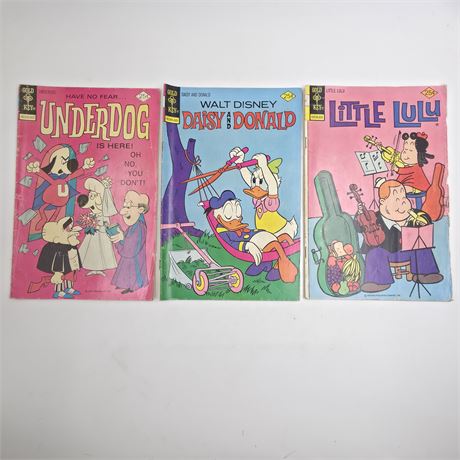 Vintage 1970s Walt Disney comic books