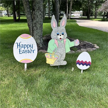 LARGE Wooden Easter Bunny & Eggs Yard Decorations