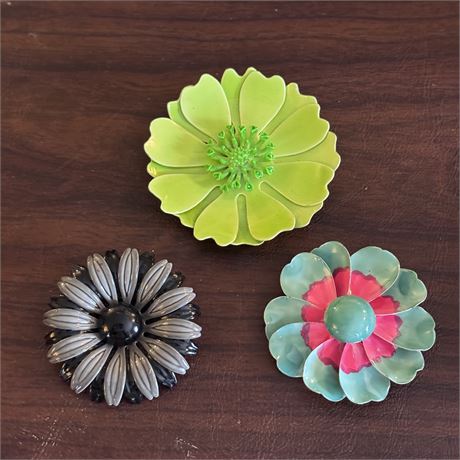 Three (3) Vintage Enameled Floral Brooches