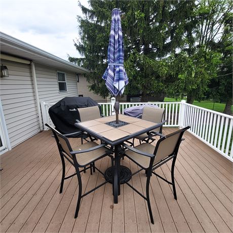 Tiled Patio Dining Table & Chairs