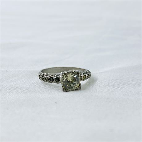 2.2g Sterling Ring Size 6.25