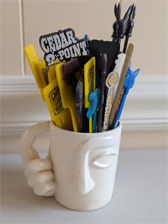Lot Mug of Cocktail Stirs
