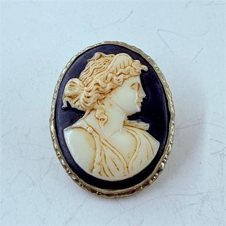 6.4g Sterling Cameo Pin