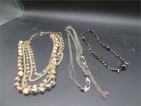 VINTAGE 5 STRAND NECKLACE, TRIPLE & BLACK BEADED NECKLACES