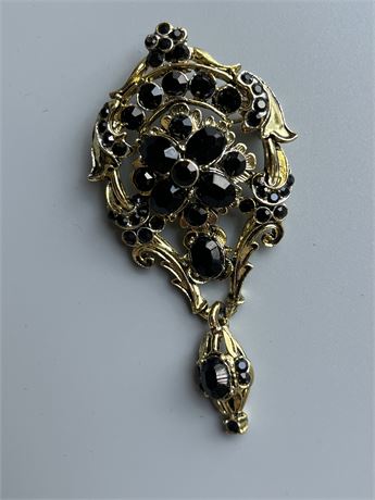 Black hinged pendant brooch