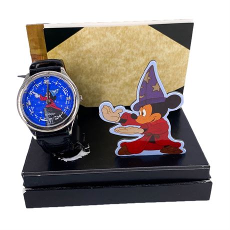 NIB Walt Disney Watch Collectors Club Mickey Mouse "Sorcerer's Apprentice" Watch